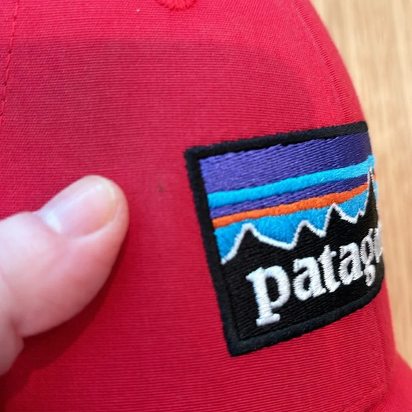 Patagonia Hat Red Embroidered Baseball Cap - Picture 4 of 6